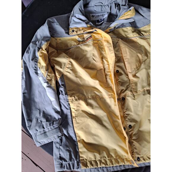 Women’s Large Columbia Challenge Series Shell Jacket Blue and Gray - Picture 3 of 5